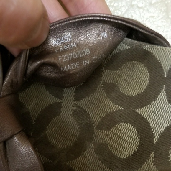 Coach - Picture 4 of 4